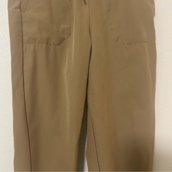 3/$12 Jumping Beans Lightweight Performance Jogger Pants Brown Boys Size 5T - Picture 3 of 8
